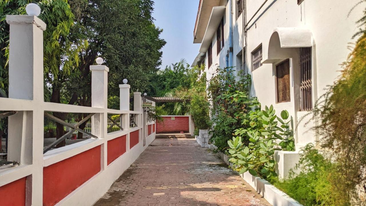 Headquarter Khajuraho Hostel Kültér fotó