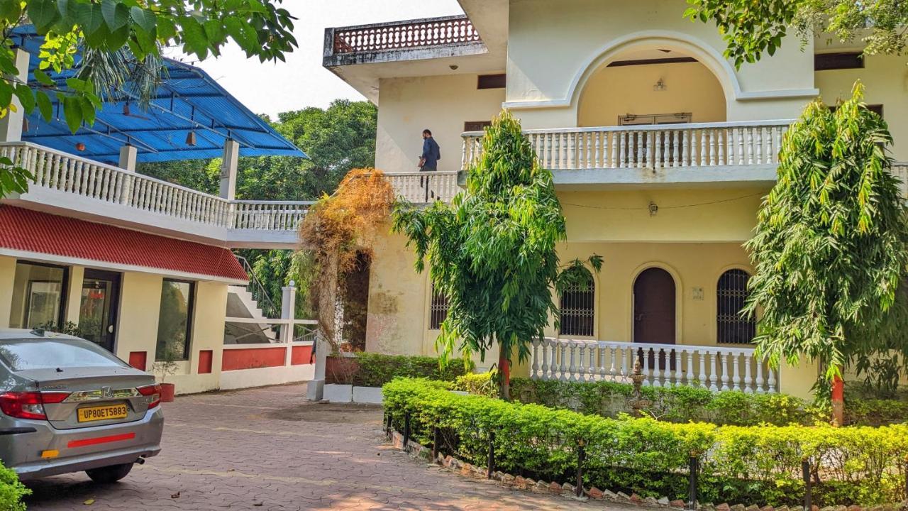 Headquarter Khajuraho Hostel Kültér fotó